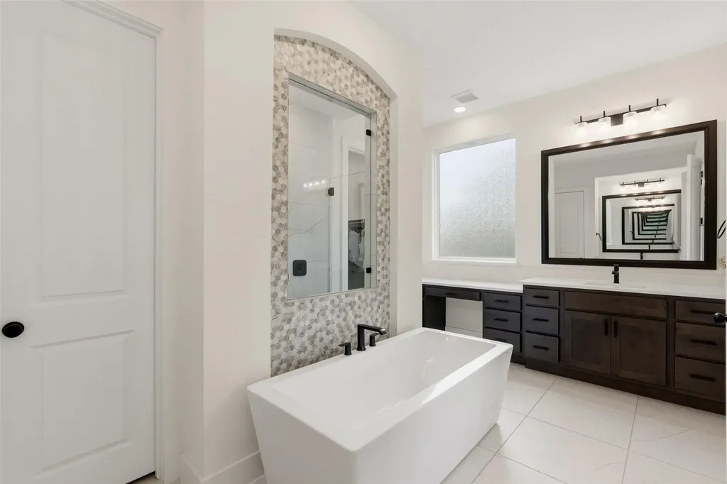 542 Running Bird Road Austin TX 78737