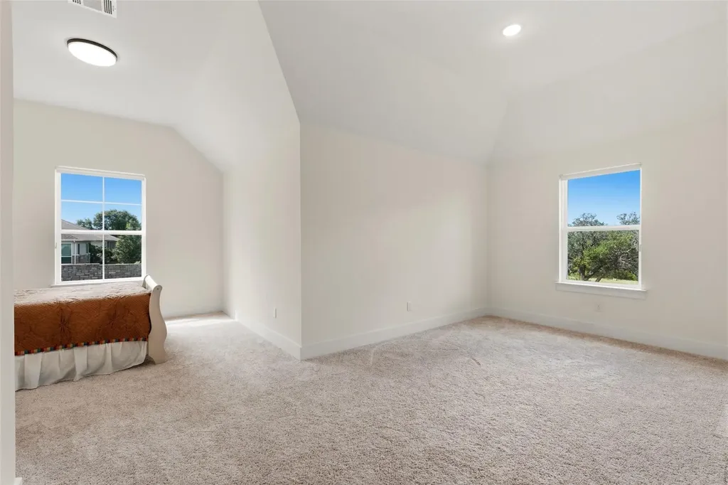 542 Running Bird Road Austin TX 78737