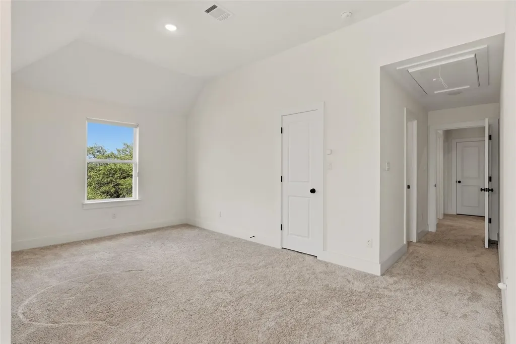 542 Running Bird Road Austin TX 78737