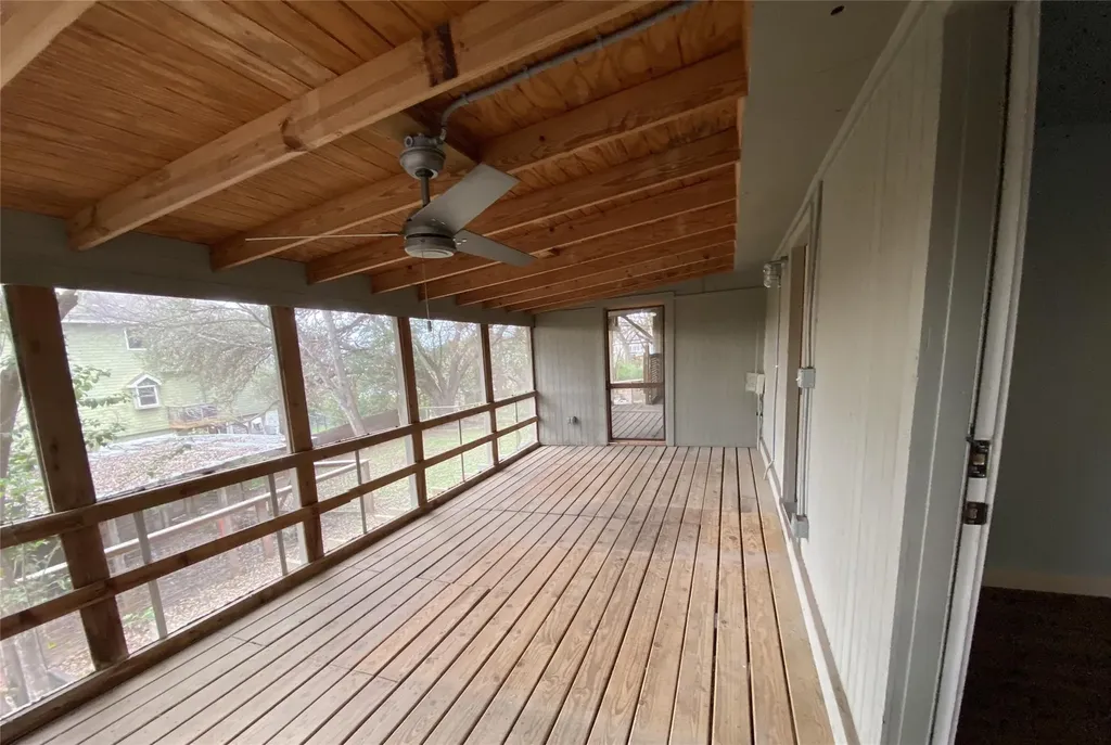 1000 Linscomb Drive Austin TX 78734