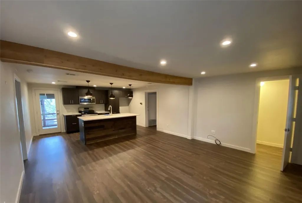 1000 Linscomb Drive Austin TX 78734