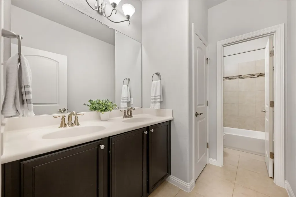 1928 Bold Sundown Drive Leander TX 78641