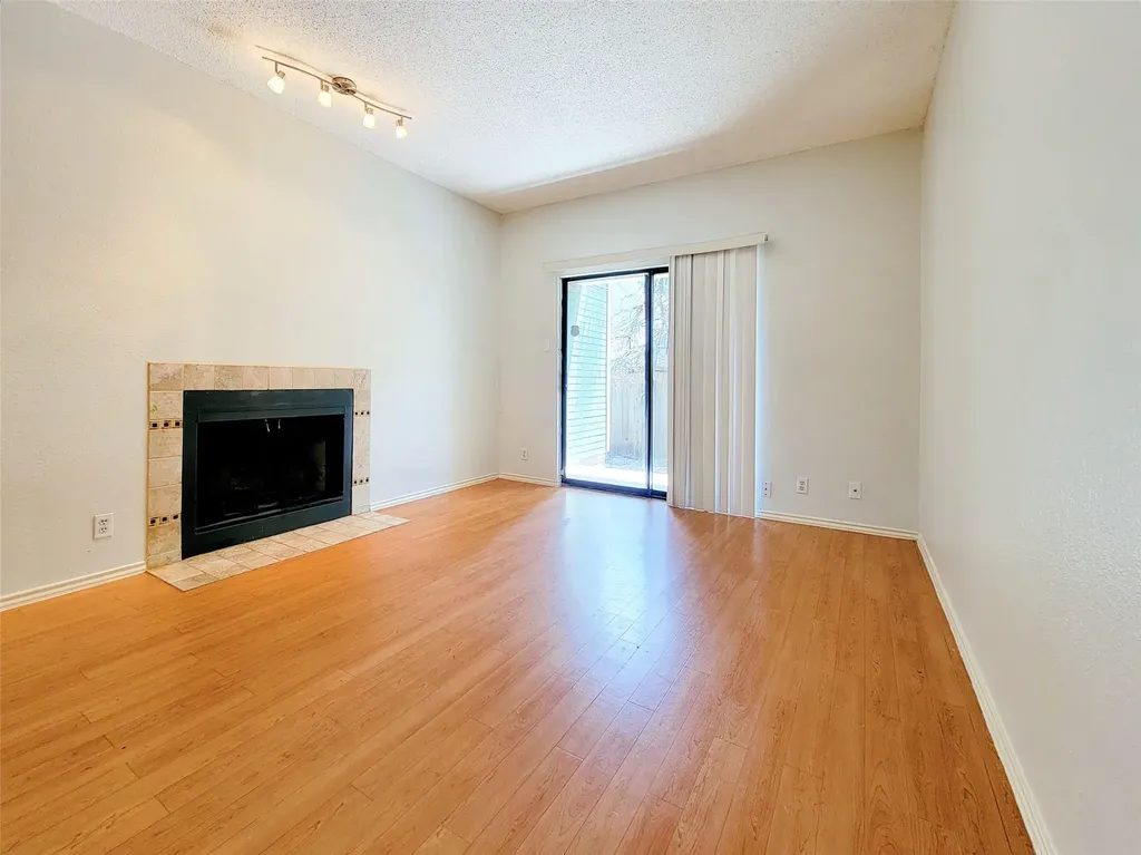 11970 Jollyville Road Austin TX 78759