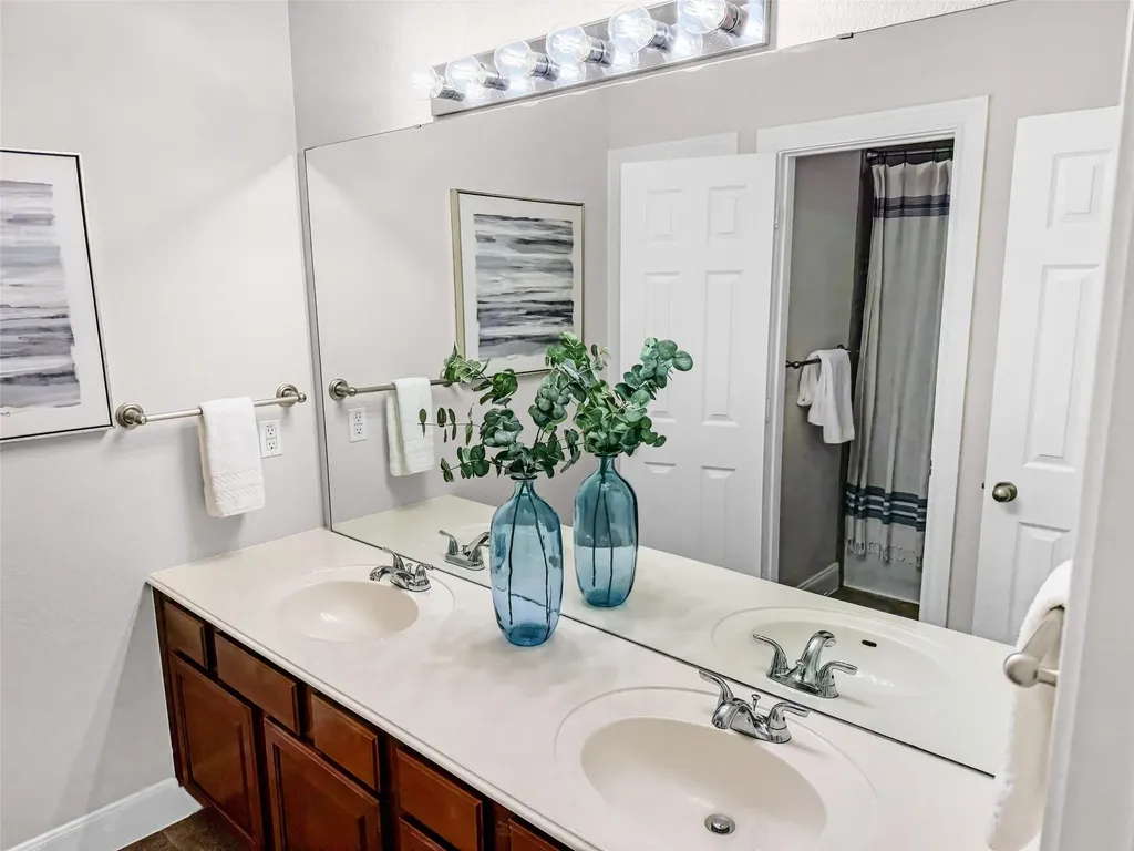 8109 Endeavor Circle Austin TX 78726