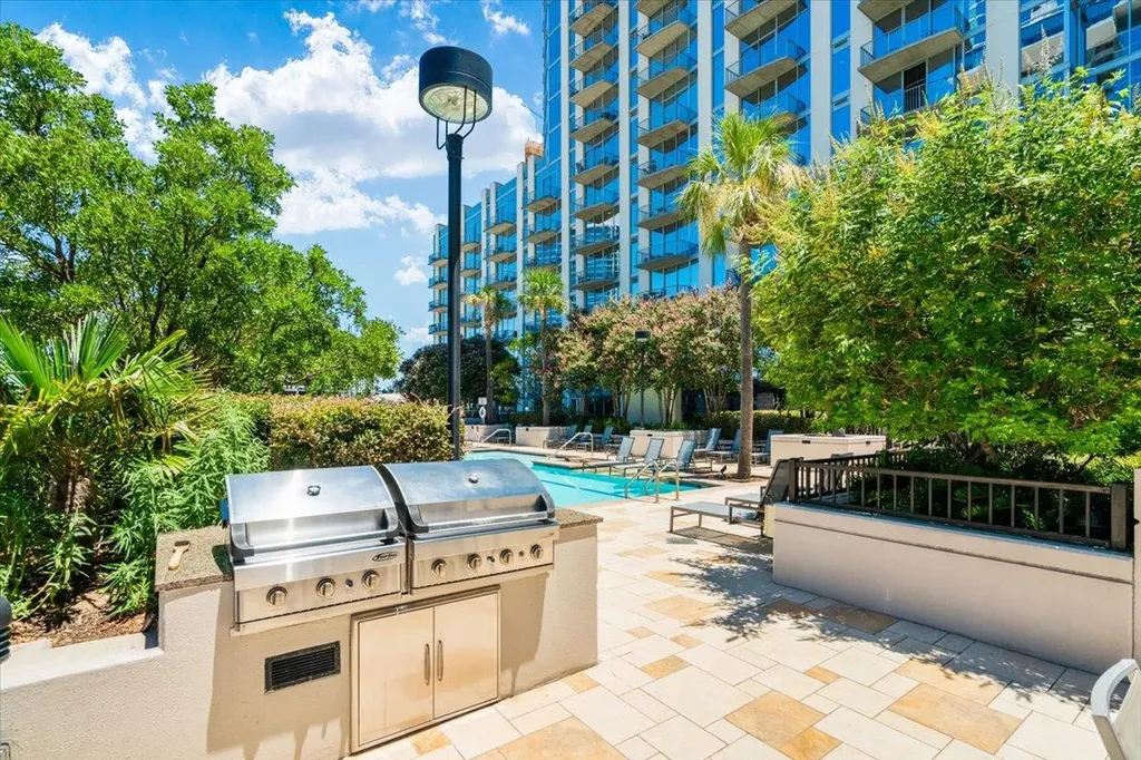 360 Nueces Street Austin TX 78701
