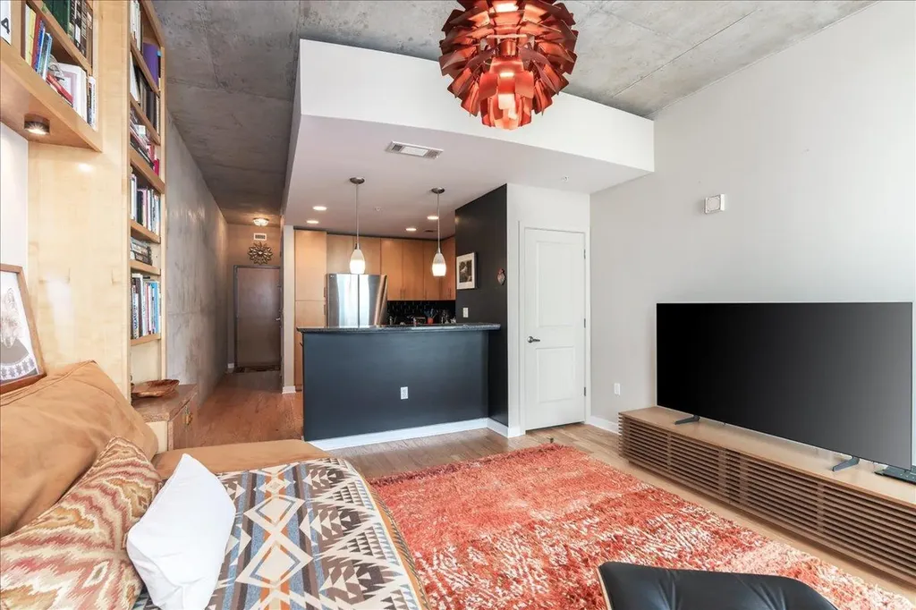 360 Nueces Street Austin TX 78701