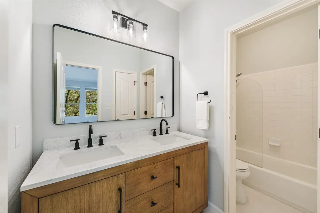 12820 Rush Creek Lane Austin TX 78732
