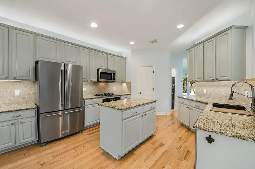 12820 Rush Creek Lane Austin TX 78732