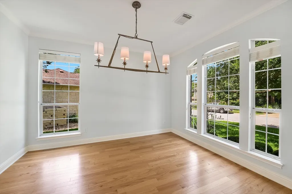 12820 Rush Creek Lane Austin TX 78732