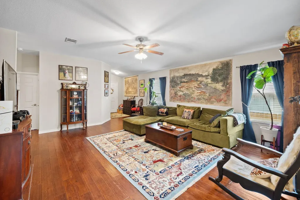 8912 China Rose Drive Austin TX 78724