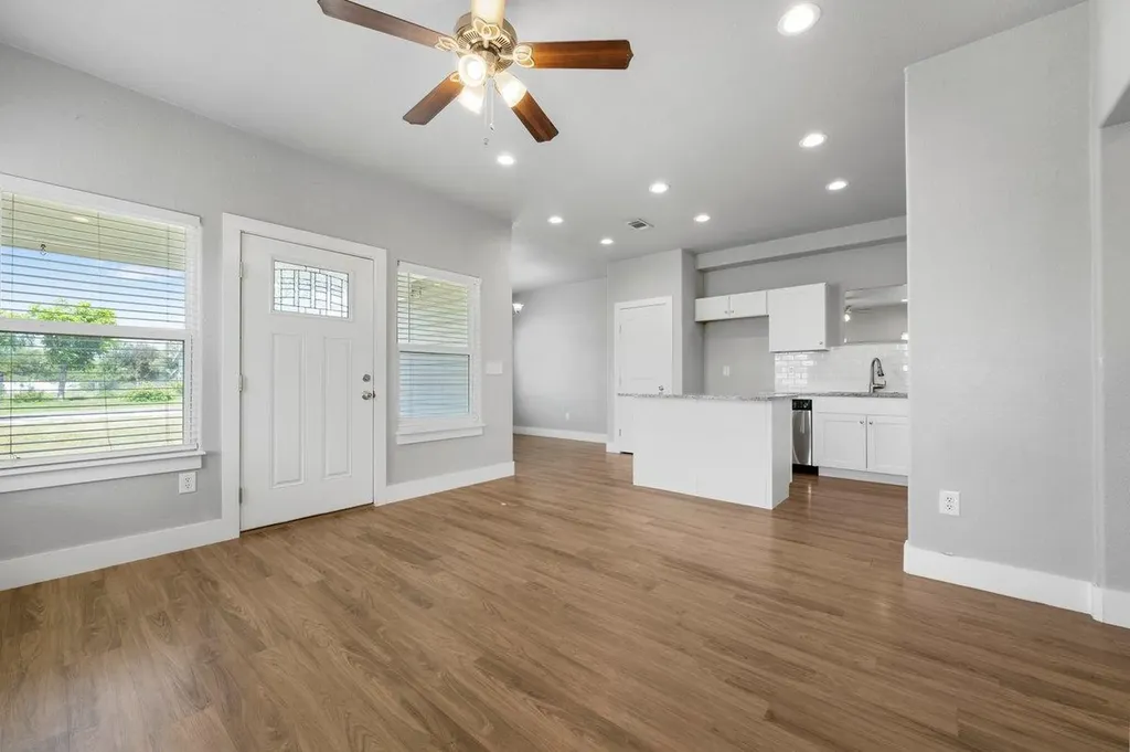 3510 Cactus Trail Kingsland TX 78639