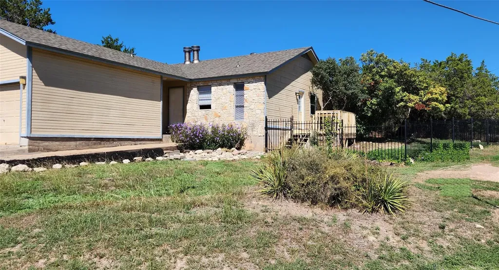 21513 Coyote Trail Lago Vista TX 78645
