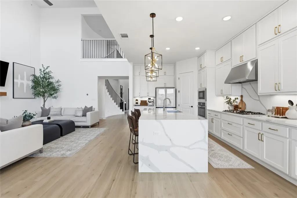 836 Villa Rialto View Leander TX 78641