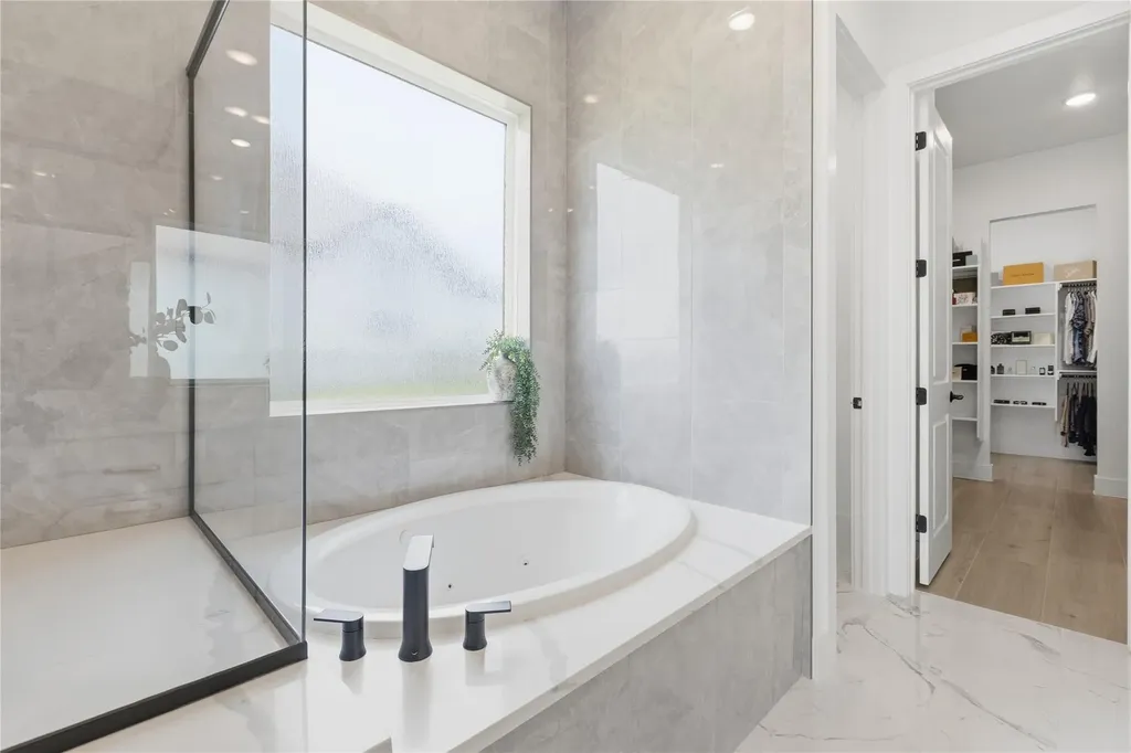 836 Villa Rialto View Leander TX 78641