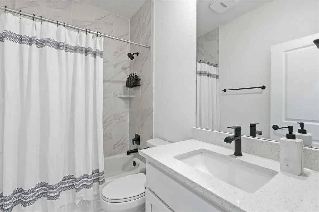 836 Villa Rialto View Leander TX 78641