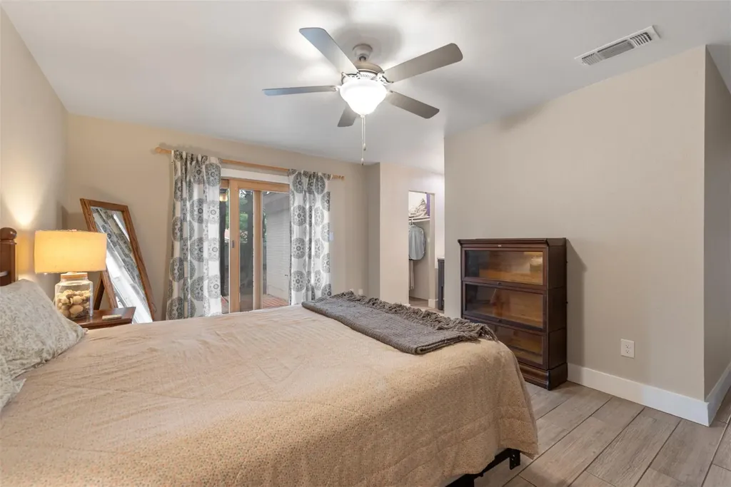 302 S Lake Creek Drive Round Rock TX 78681