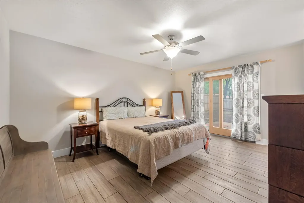 302 S Lake Creek Drive Round Rock TX 78681