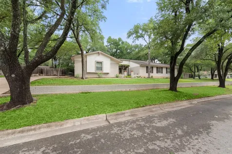 302 S Lake Creek Drive Round Rock TX 78681