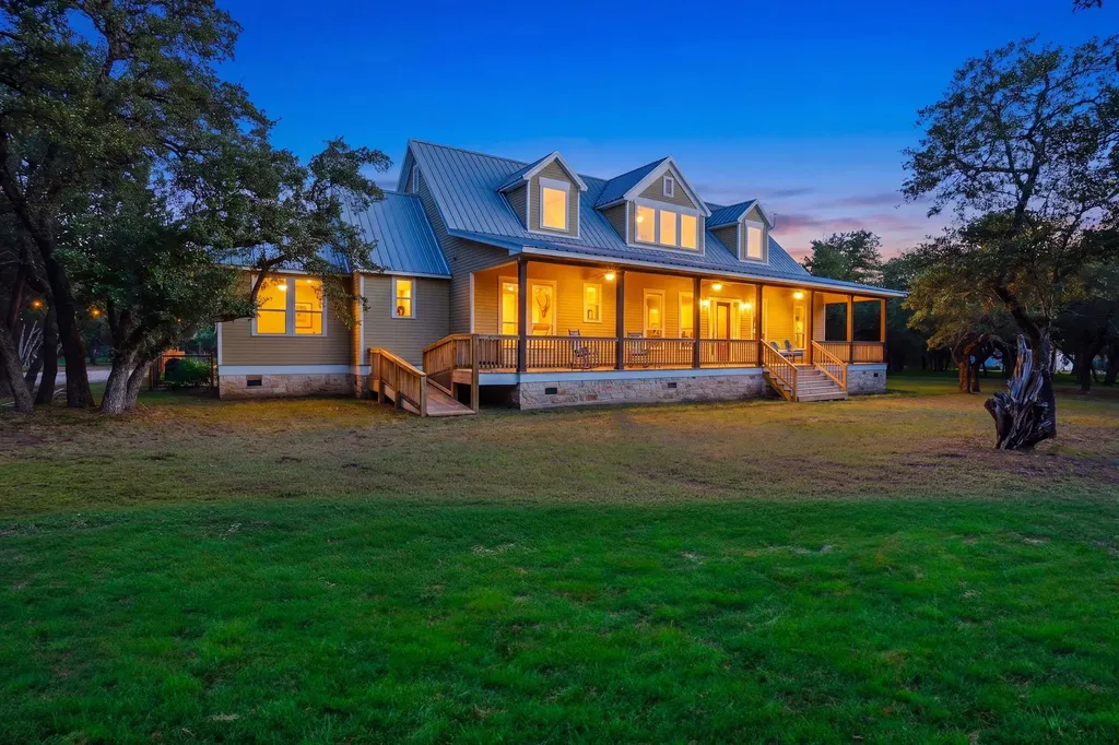 130 Canyon Oaks Drive Wimberley TX 78676