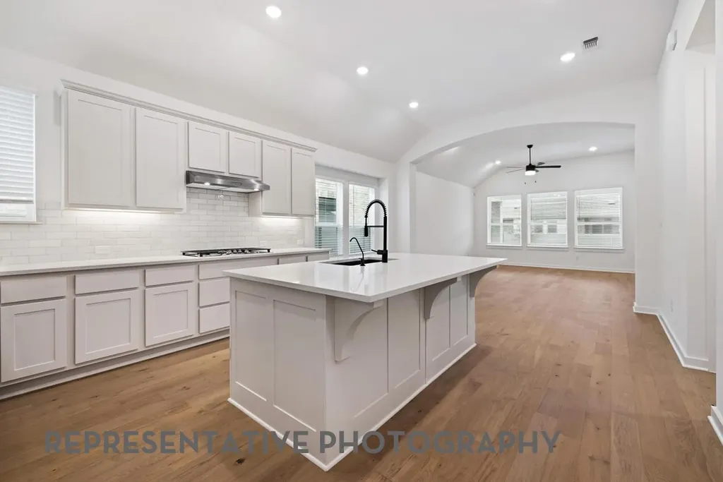 125 Three Oaks Lane Georgetown TX 78628