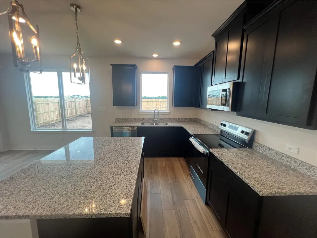 255 Gus Loop Georgetown TX 78626