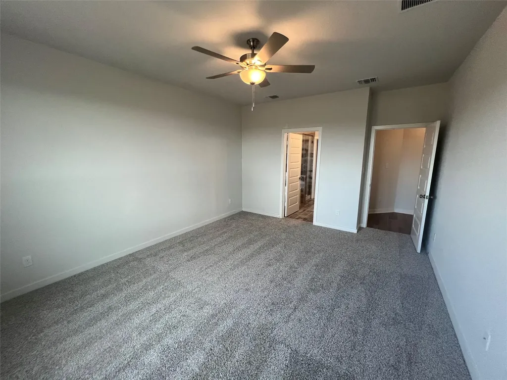255 Gus Loop Georgetown TX 78626