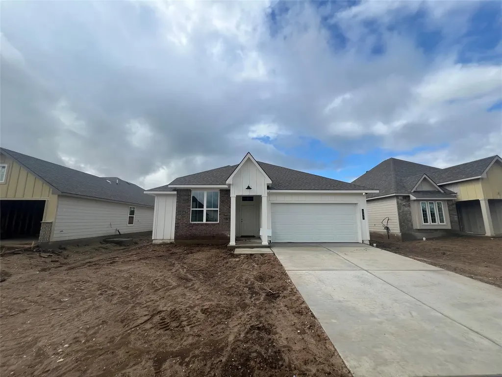 255 Gus Loop Georgetown TX 78626