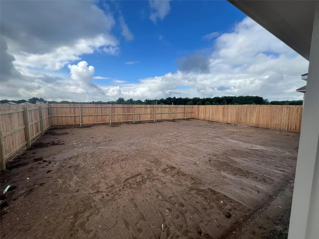 255 Gus Loop Georgetown TX 78626