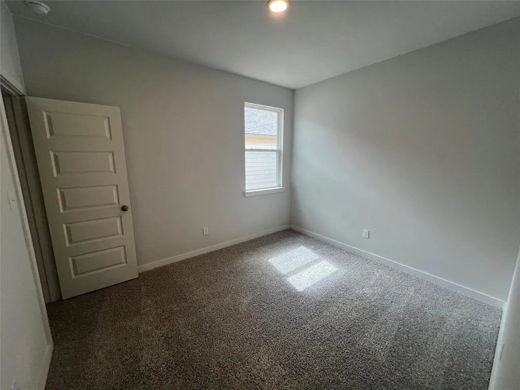 255 Gus Loop Georgetown TX 78626