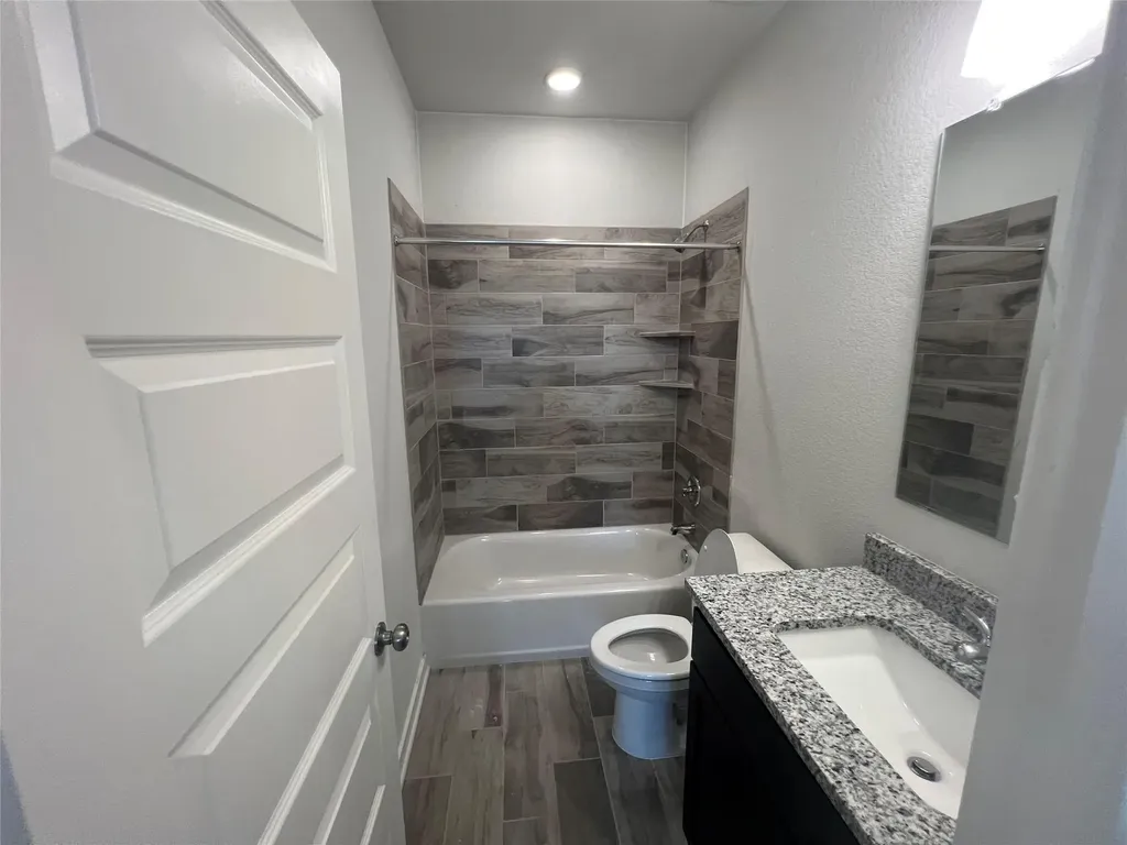 255 Gus Loop Georgetown TX 78626