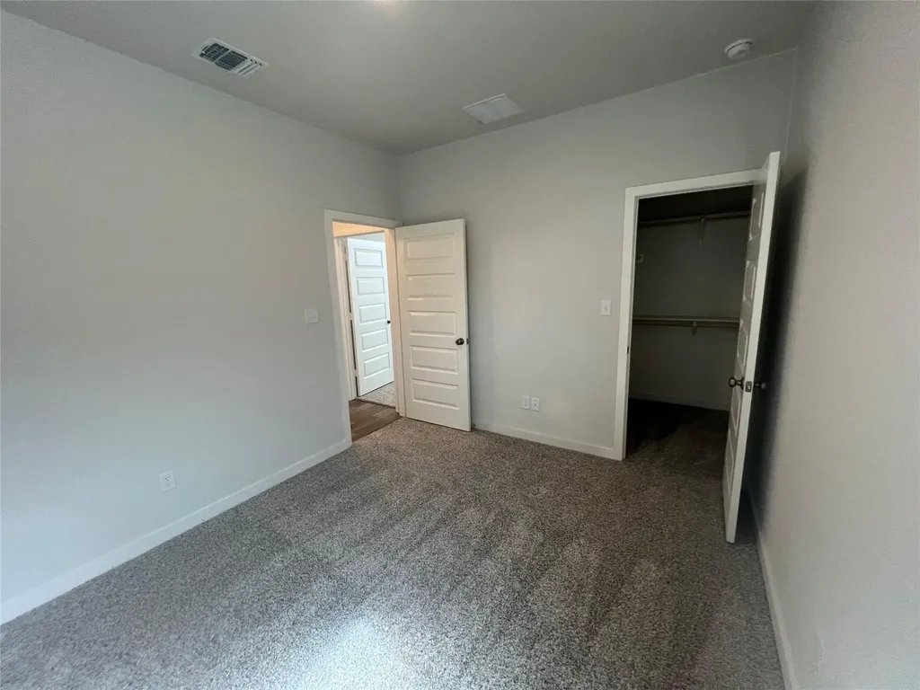 255 Gus Loop Georgetown TX 78626