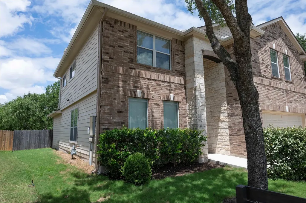 2070 Intrepid Drive Buda TX 78610