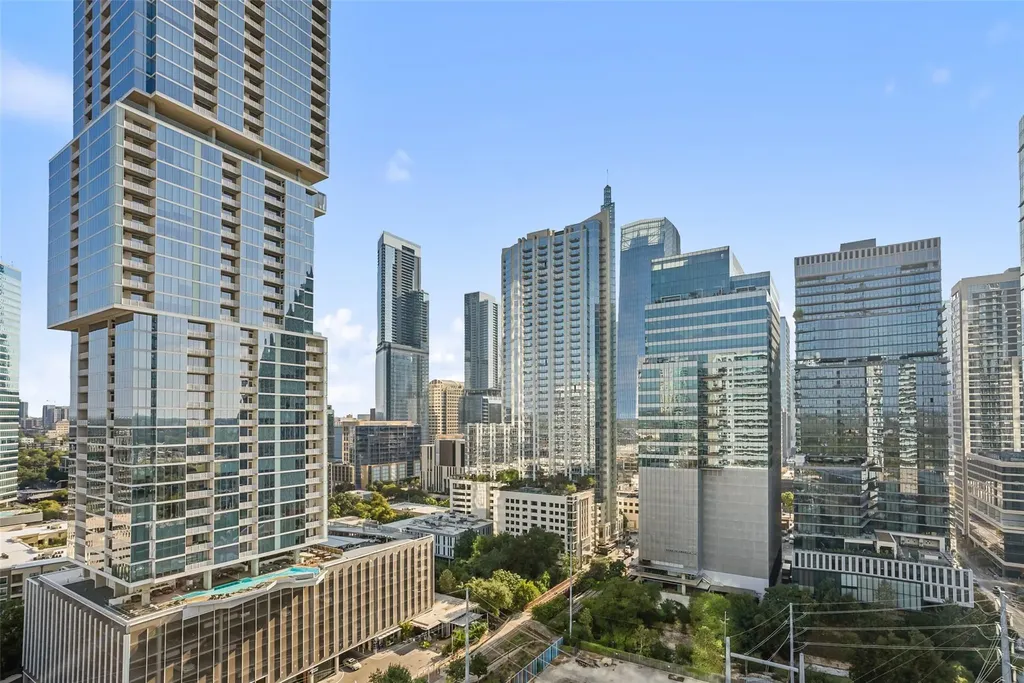 222 West Avenue Austin TX 78701