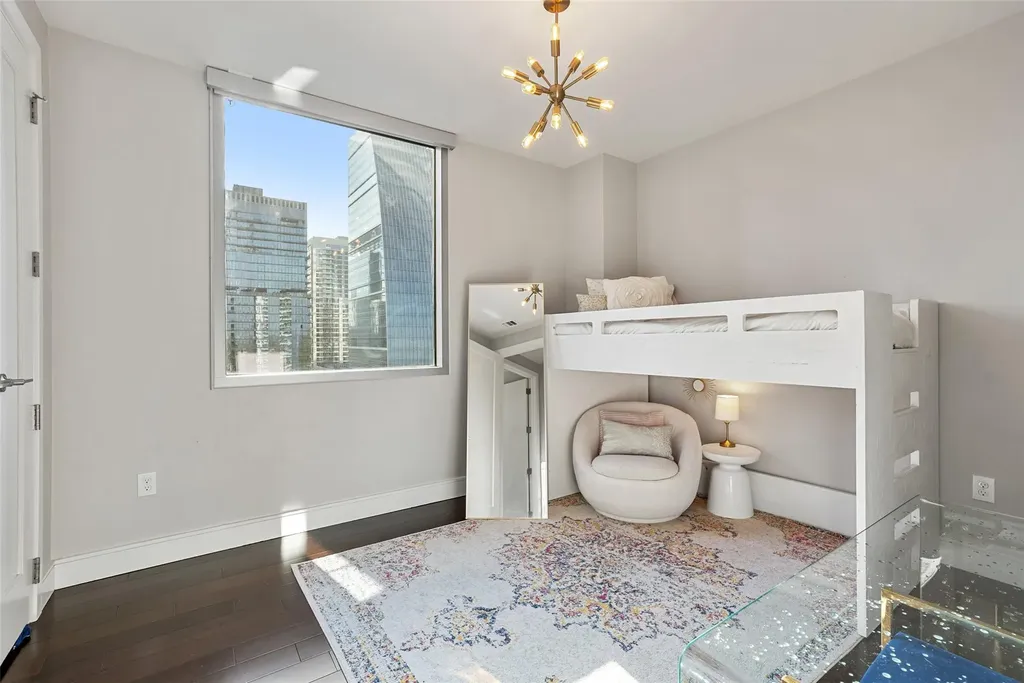 222 West Avenue Austin TX 78701