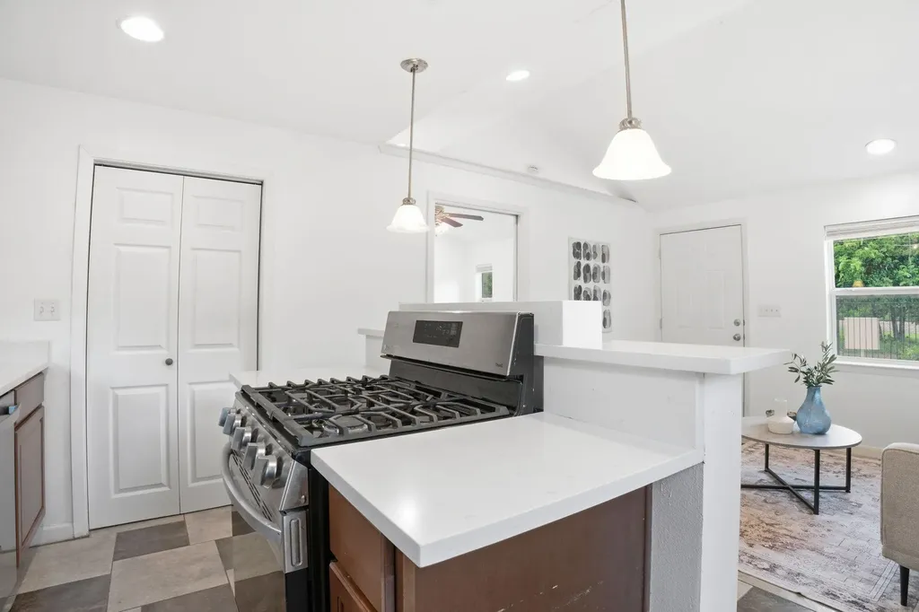 1118 Northwestern Avenue Austin TX 78702