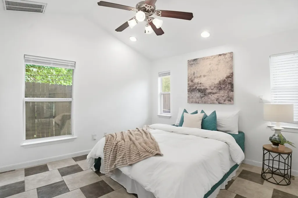 1118 Northwestern Avenue Austin TX 78702
