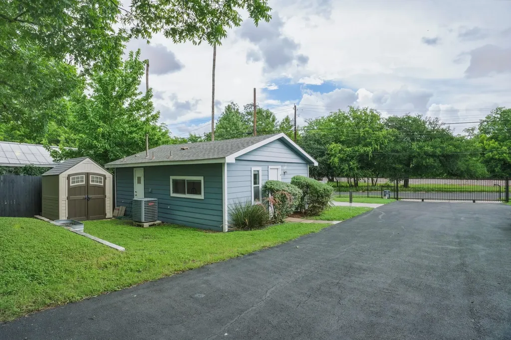 1118 Northwestern Avenue Austin TX 78702