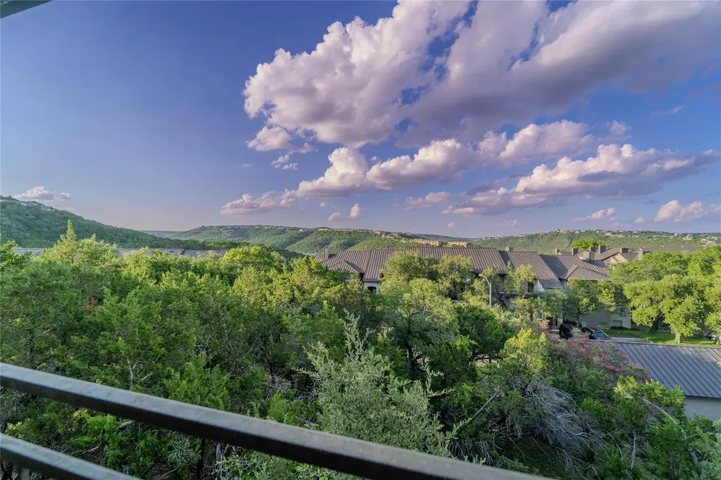 6000 Shepherd Mountain Cove Austin TX 78730