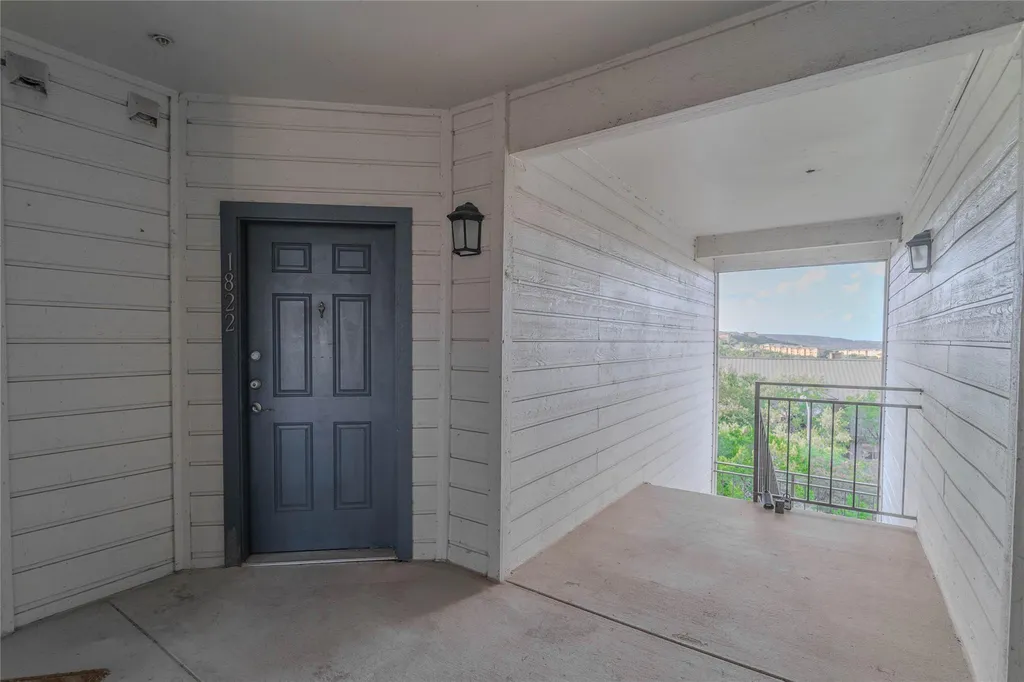6000 Shepherd Mountain Cove Austin TX 78730