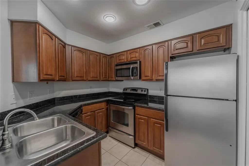 6000 Shepherd Mountain Cove Austin TX 78730