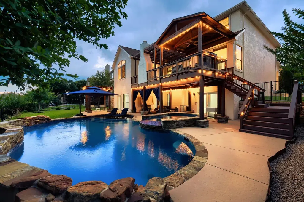 107 Hensley Drive Austin TX 78738