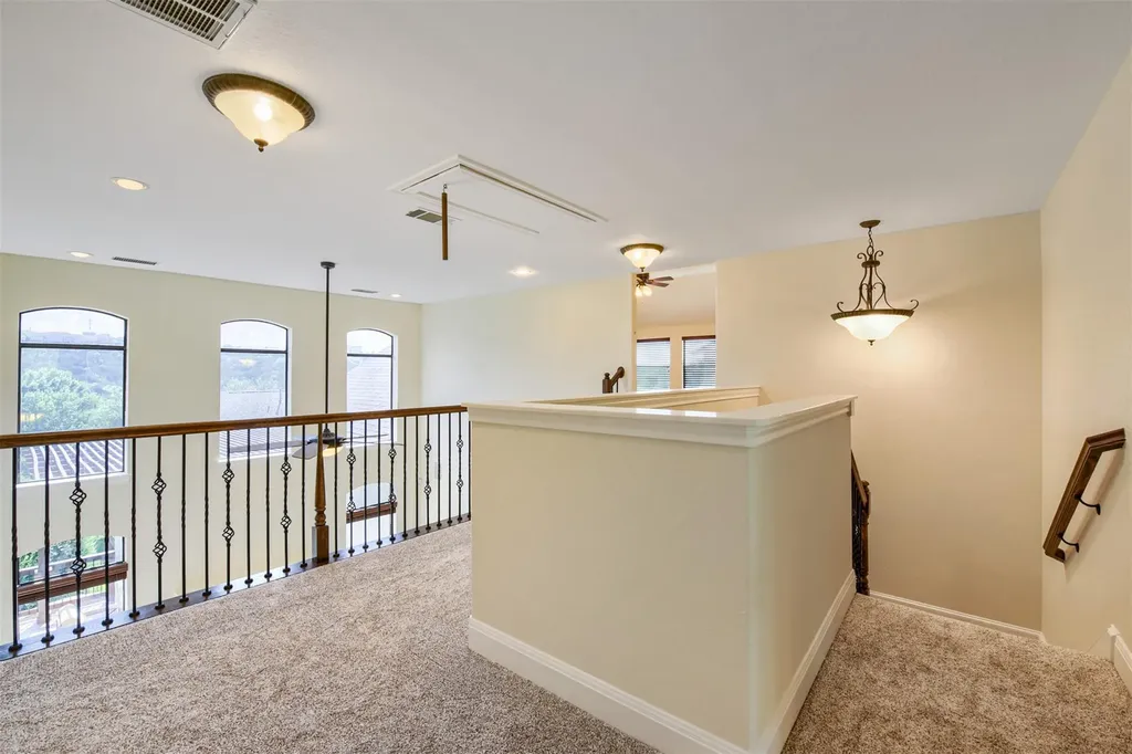 107 Hensley Drive Austin TX 78738