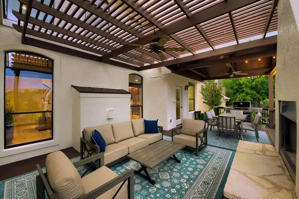107 Hensley Drive Austin TX 78738