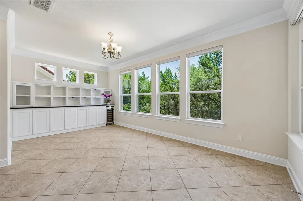 11812 Mira Vista Way Austin TX 78726
