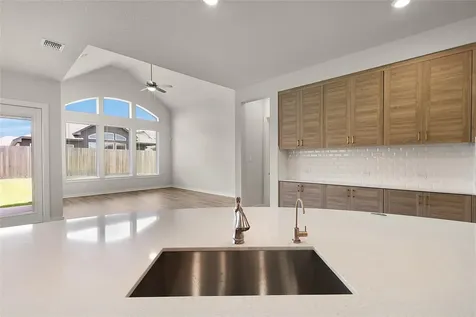 233 West Faulkner Street Liberty Hill TX 78642