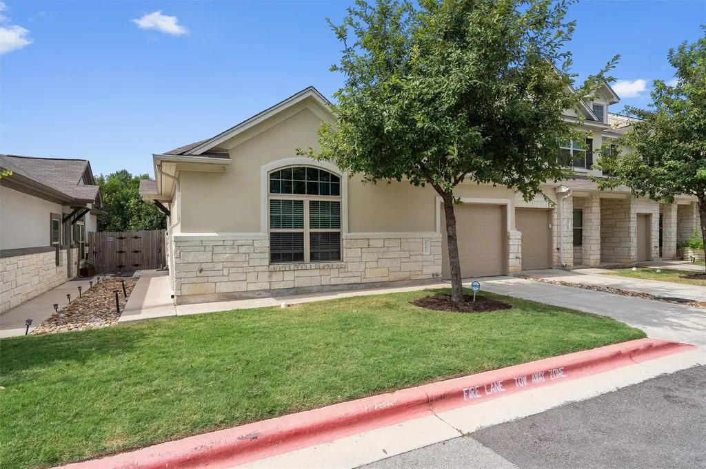 127 Thelonious Drive Austin TX 78745