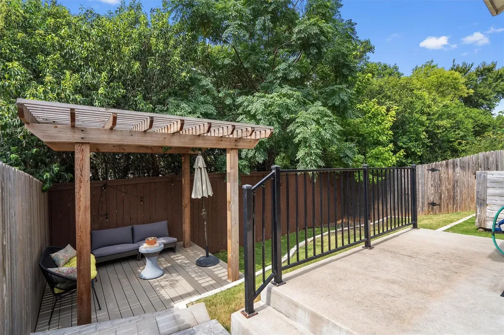 127 Thelonious Drive Austin TX 78745