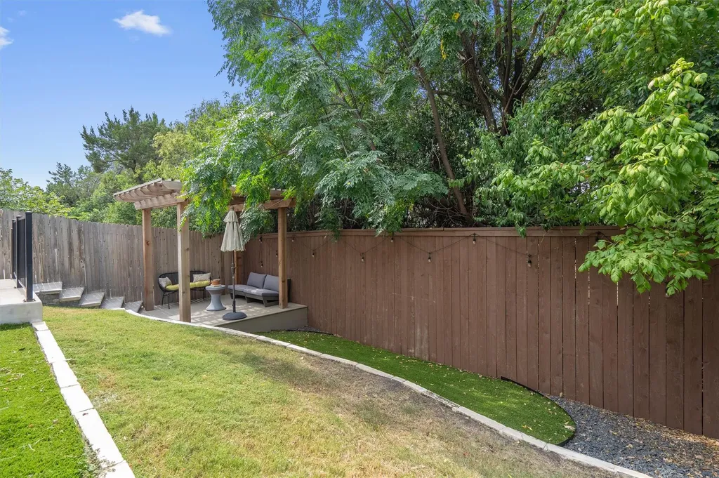 127 Thelonious Drive Austin TX 78745