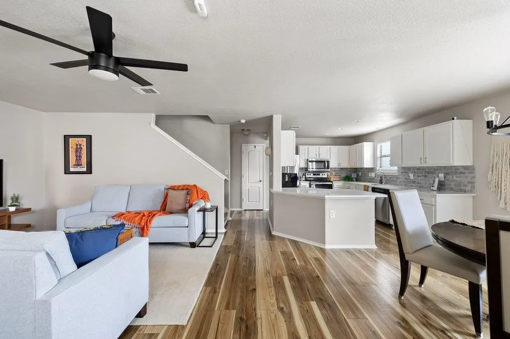 8816 Milton Lease Drive Austin TX 78747