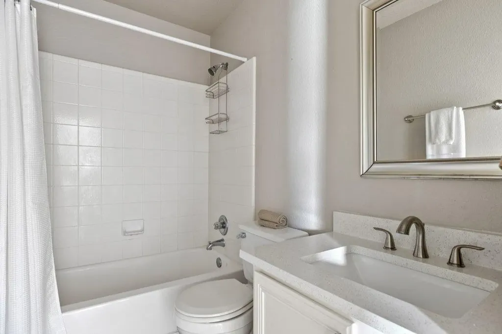 8816 Milton Lease Drive Austin TX 78747